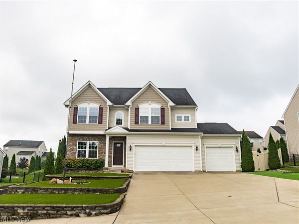 6212 Hadleigh Avenue SW, Massillon, OH 44646