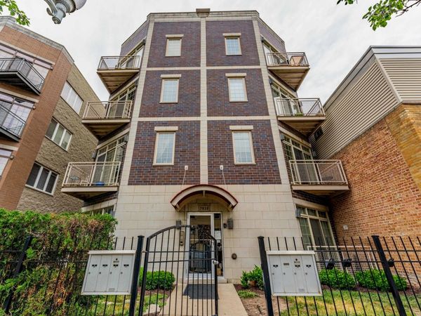 7930 W Grand Avenue , Unit 3W, Elmwood Park, IL 60707