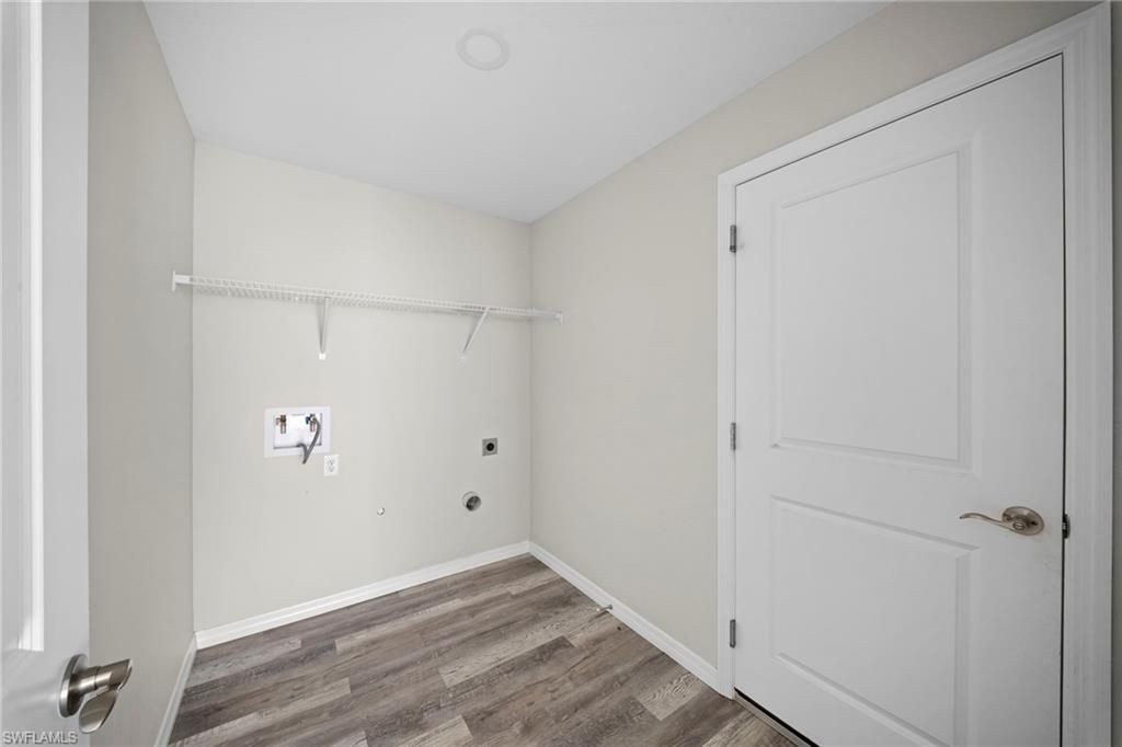 202 NW 25th Pl, Cape Coral, FL 33993 Photo
