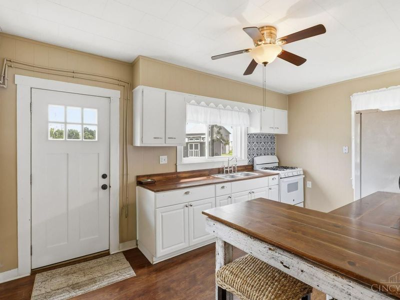 10100 St Rt 132, Pleasant Plain, OH 45142 Photo 13