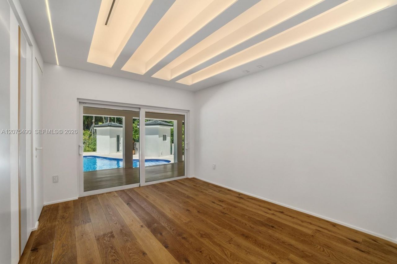 8150 Old Cutler Rd, Coral Gables, FL 33143 Photo