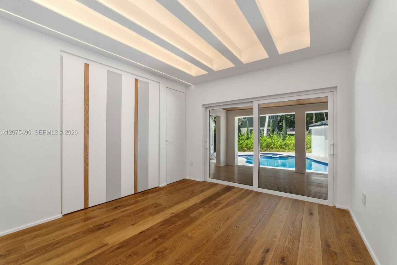 8150 Old Cutler Rd, Coral Gables, FL 33143 Photo