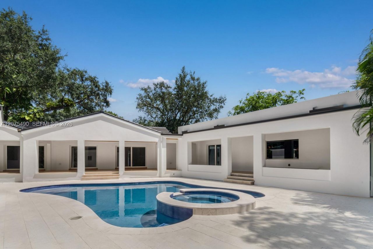 8150 Old Cutler Rd, Coral Gables, FL 33143 Photo