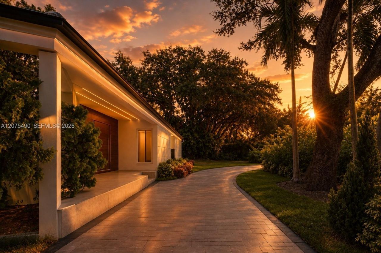 8150 Old Cutler Rd, Coral Gables, FL 33143 Photo