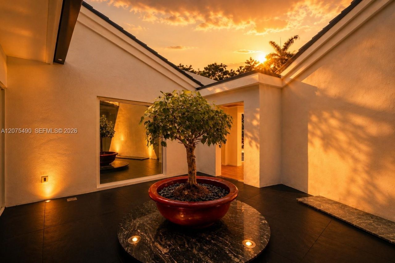 8150 Old Cutler Rd, Coral Gables, FL 33143 Photo
