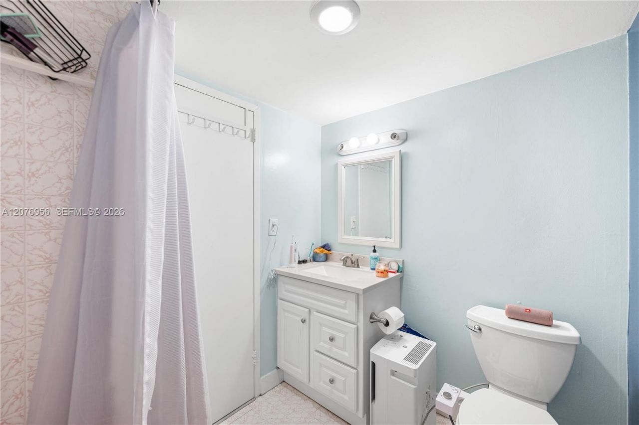 2100 Sans Souci Blvd , Unit A1509, North Miami, FL 33181 Photo