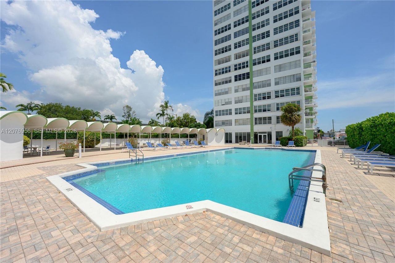 2100 Sans Souci Blvd , Unit A1509, North Miami, FL 33181 Photo