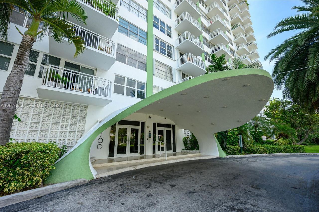 2100 Sans Souci Blvd , Unit A1509, North Miami, FL 33181 Photo