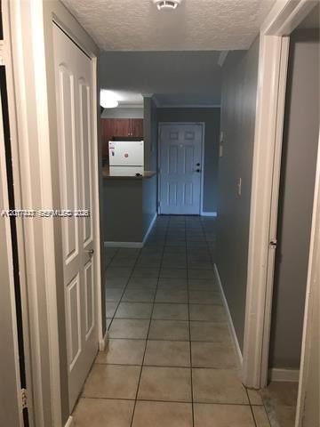 7235 NW 179th St , Unit 101, Hialeah, FL 33015 Photo