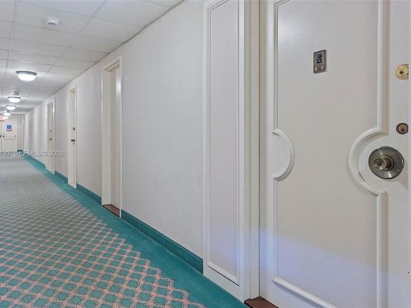 1980 S Ocean Dr, Unit 20A, Hallandale Beach, FL 33009