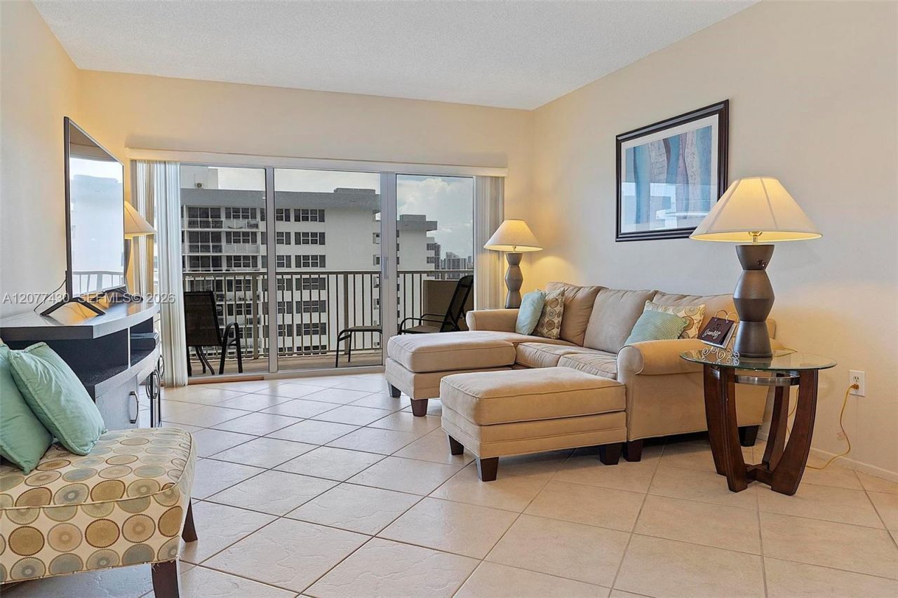 1980 S Ocean Dr, Unit 20A, Hallandale Beach, FL 33009 Photo