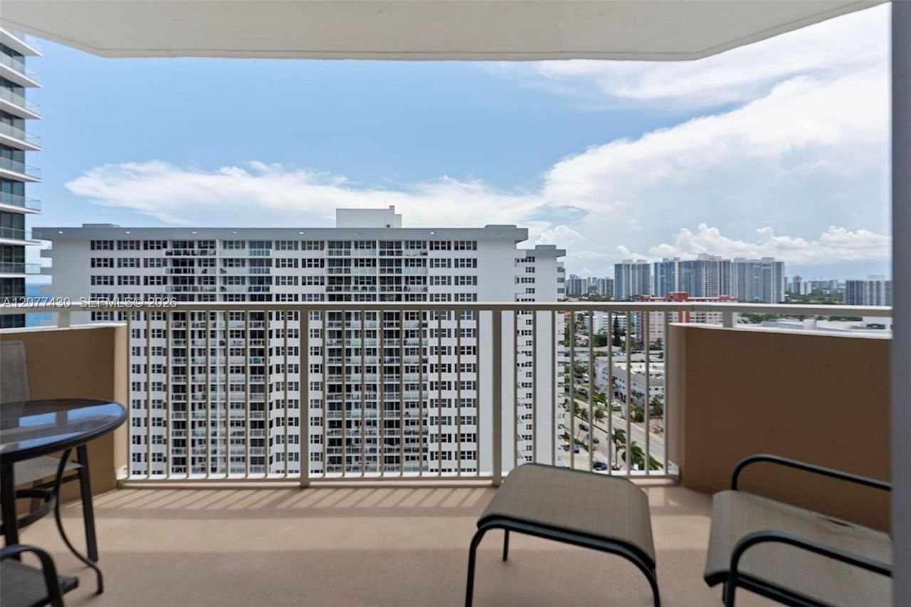 1980 S Ocean Dr, Unit 20A, Hallandale Beach, FL 33009 Photo