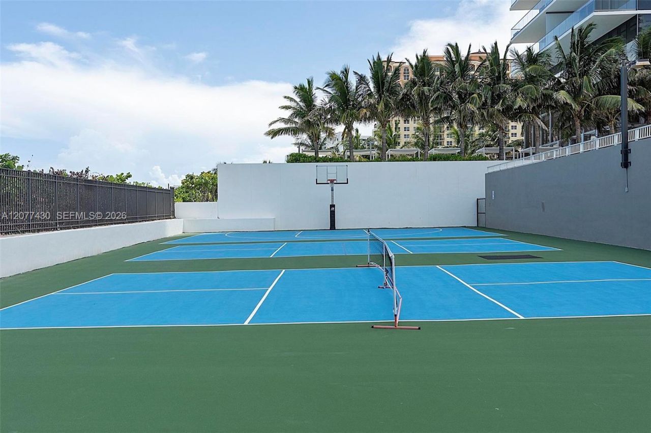 1980 S Ocean Dr, Unit 20A, Hallandale Beach, FL 33009 Photo