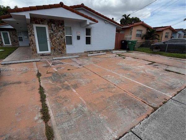 8867 SW 25th St , Unit 8867, Miami, FL 33165
