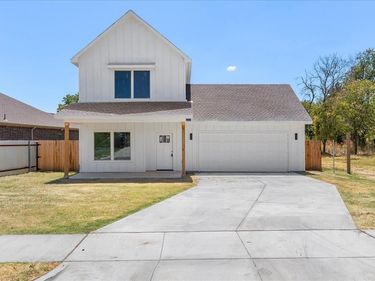 5224 Anderson Street , Fort Worth, TX 76105