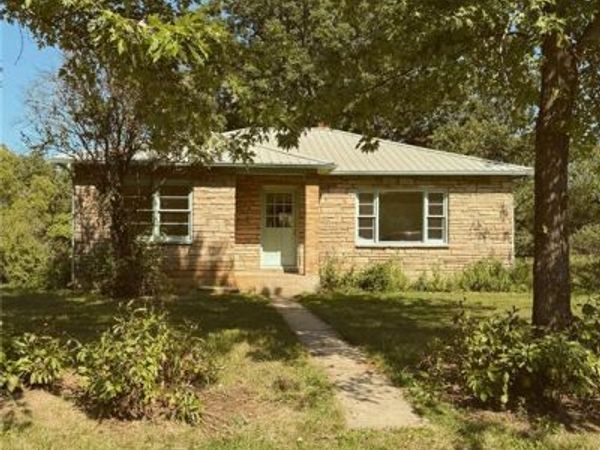 20012 Highway 133 , Dixon, MO 65459
