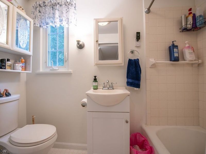 1144 Kingsway Street, Alliance, OH 44601 Photo 27