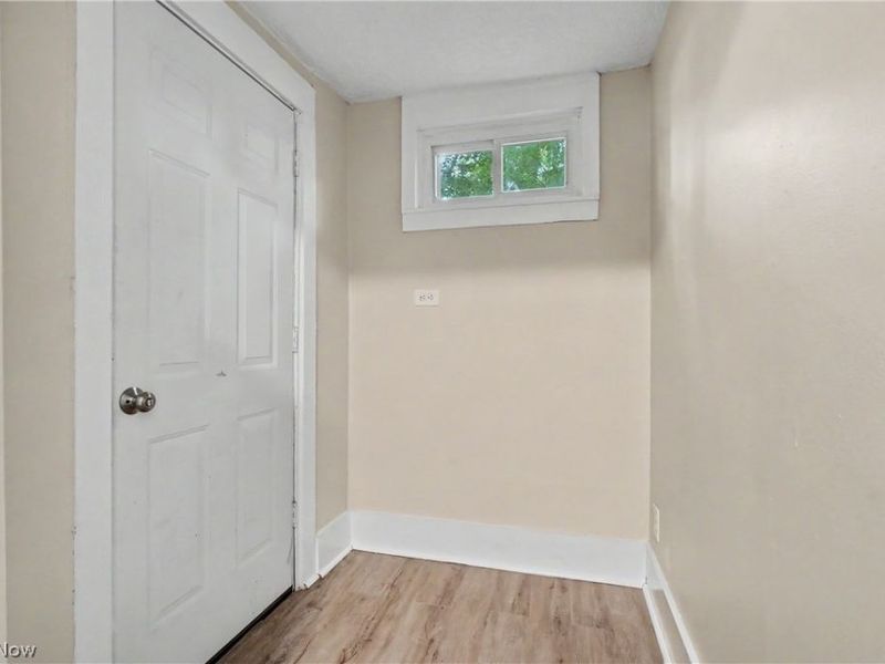 944 Redfern Avenue, Akron, OH 44314 Photo 11