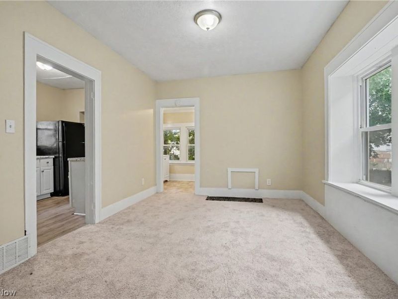 944 Redfern Avenue, Akron, OH 44314 Photo 5