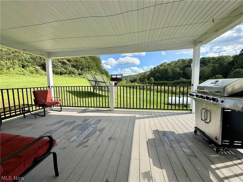 8251 Bay Road SE, Carrollton, OH 44615 Photo 11