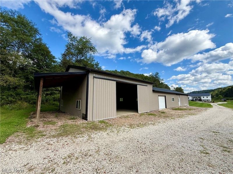 8251 Bay Road SE, Carrollton, OH 44615 Photo 24