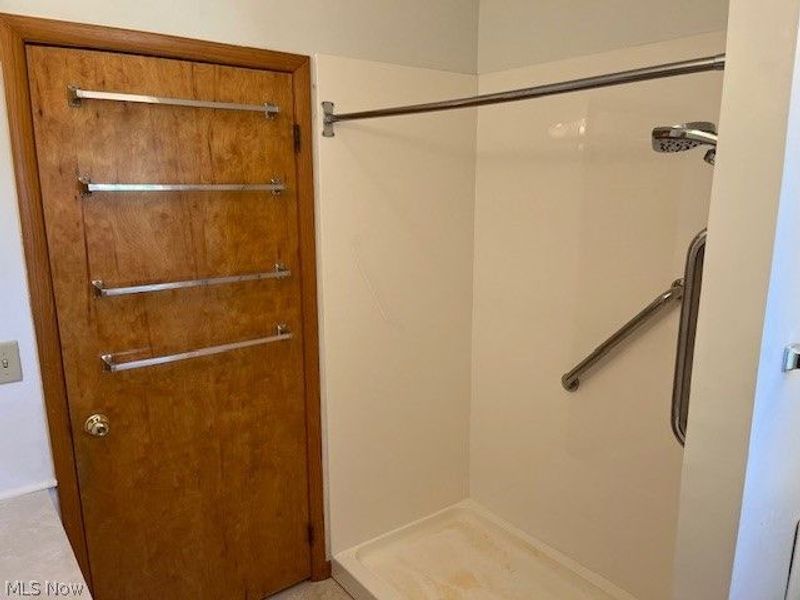313 Schneider Street, North Canton, OH 44720 Photo 16