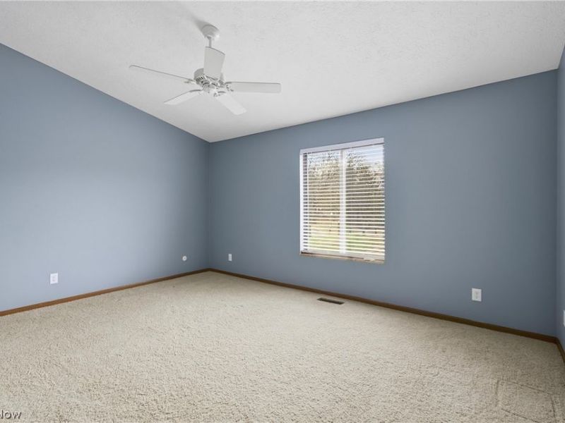 4557 Saint James Circle NW, Canton, OH 44708 Photo 24