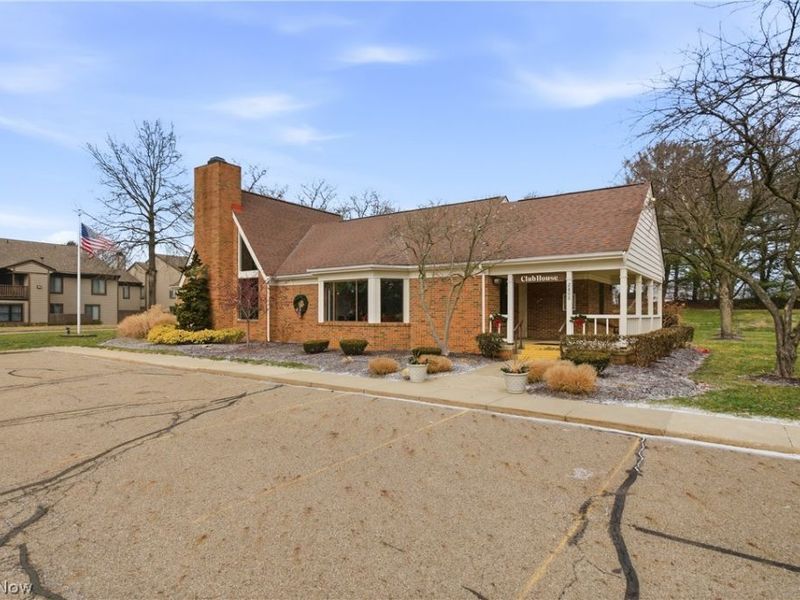 4557 Saint James Circle NW, Canton, OH 44708 Photo 28