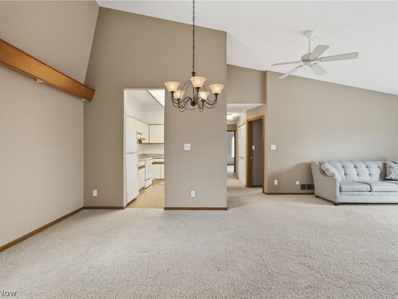 4557 Saint James Circle NW, Canton, OH 44708 Photo 9