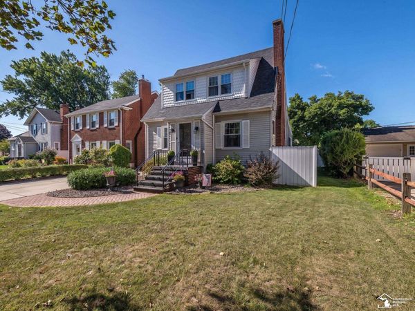 5935 Elmwood Street, Monroe, MI 48161