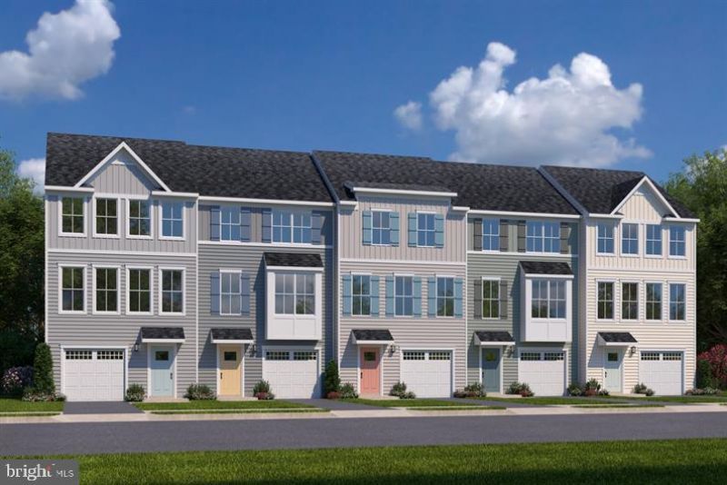 14 RAIL YARD DRIVE , ENOLA, PA 17025