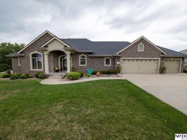 16400 Hickman Ridge Road, Roca, NE 68430