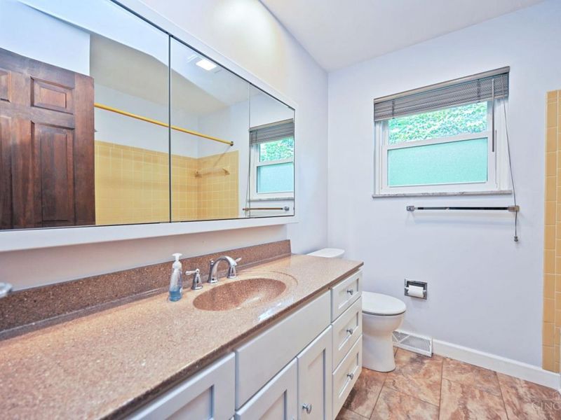 416 Flemridge Court, Wyoming, OH 45231 Photo 40