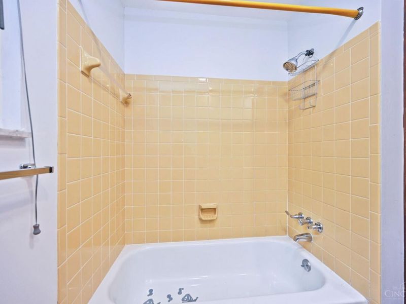416 Flemridge Court, Wyoming, OH 45231 Photo 41
