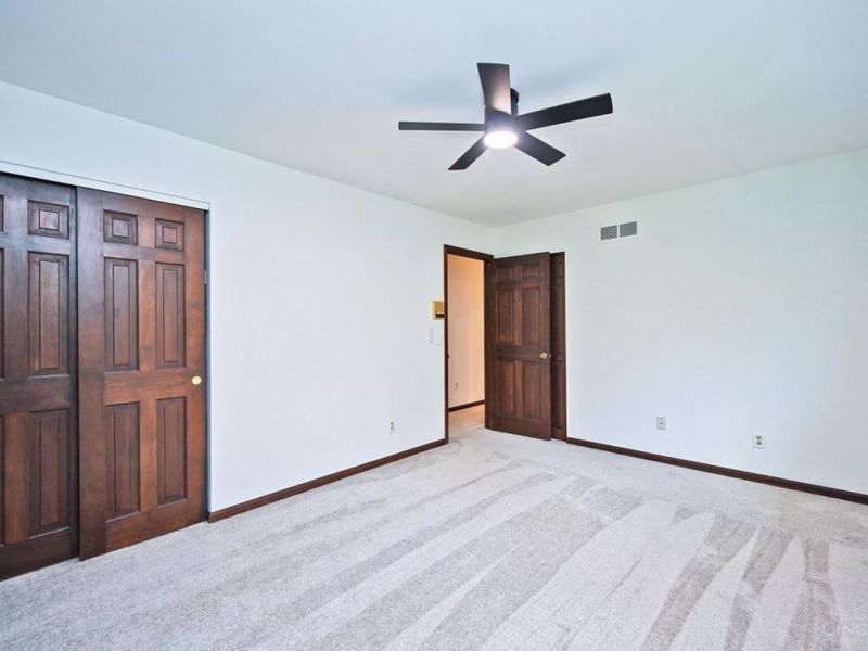 416 Flemridge Court, Wyoming, OH 45231 Photo 43