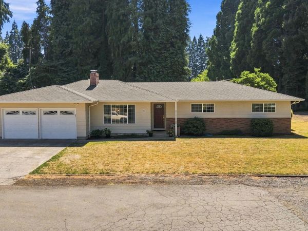 206 Benton Pl NW, Albany, OR 97321