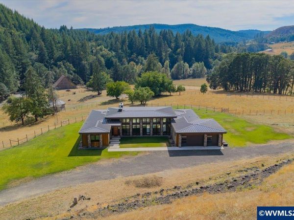 13700 SW East Creek Rd, Willamina, OR 97396