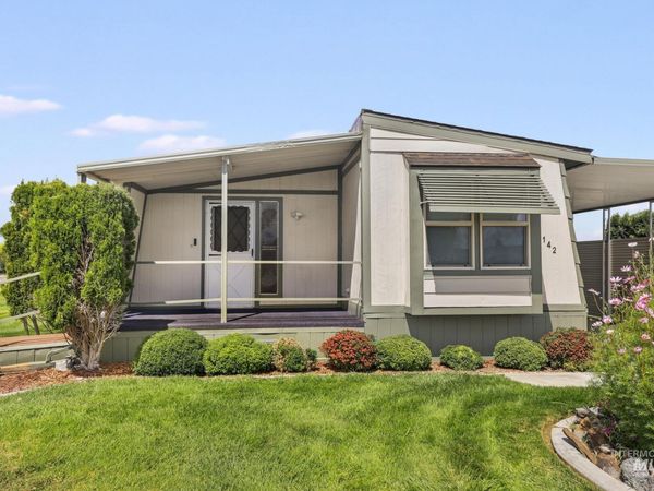 450 Pole Line Rd, Unit 142, Twin Falls, ID 83301