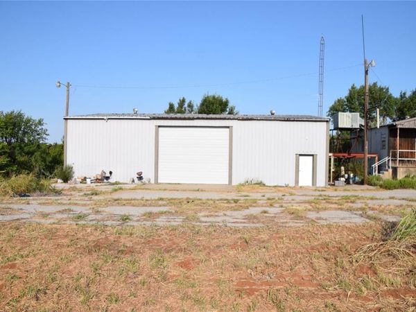 19096 N Us Highway 281 Highway, Gracemont, OK 73042