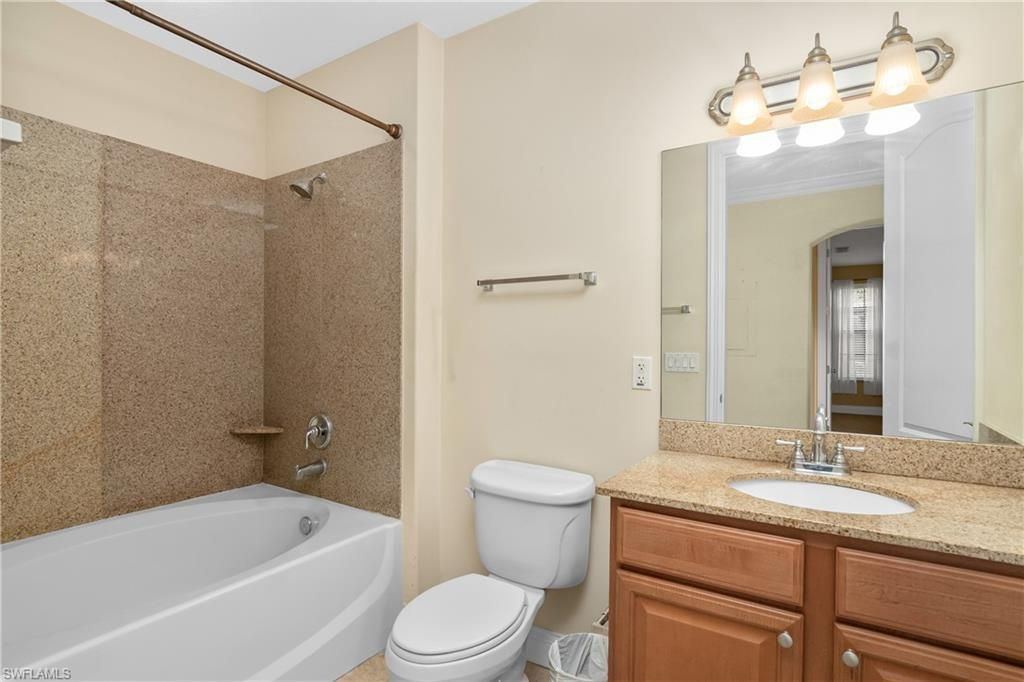 1244 Carpazi Ct, Unit 2, Naples, FL 34105 Photo