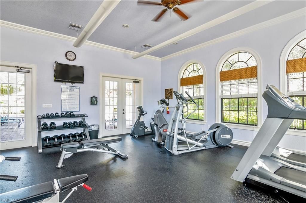 1244 Carpazi Ct, Unit 2, Naples, FL 34105 Photo