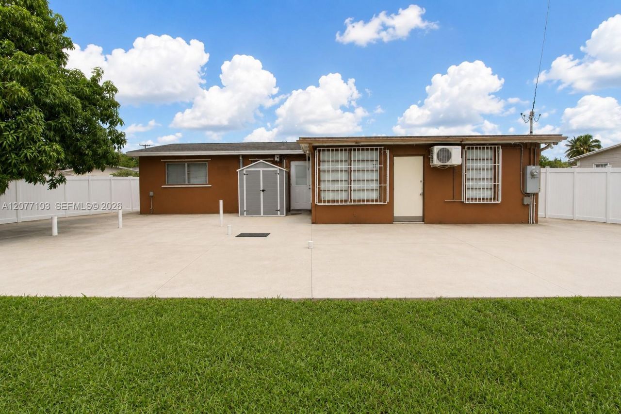 1225 NW 192nd St , Miami Gardens, FL 33169 Photo