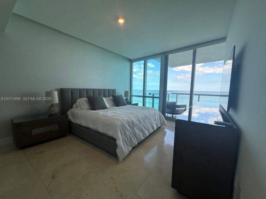 17121 Collins Ave , Unit 1807, Sunny Isles Beach, FL 33160 Photo