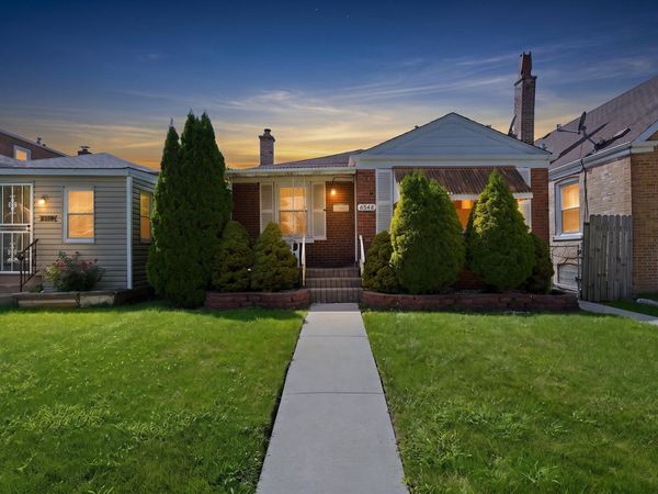 6548 S Kedvale Avenue, Chicago, IL 60629