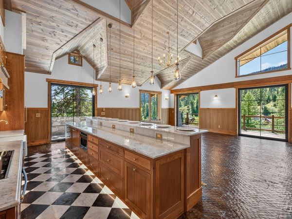 25 Haystack Court, Donnelly, ID 83615