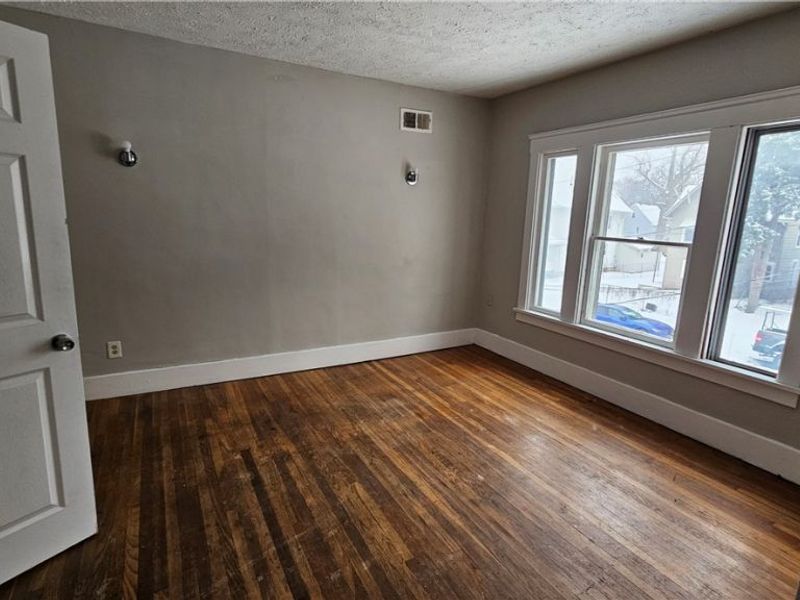 3904 W 37th Street, Cleveland, OH 44109 Photo 8