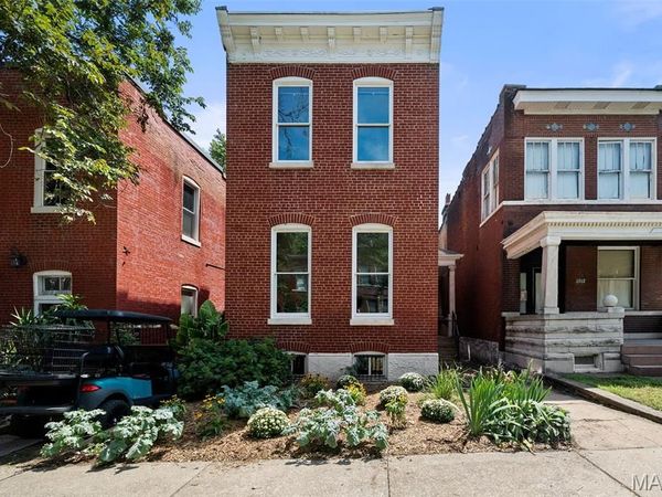 3010 Indiana Avenue, St Louis, MO 63118