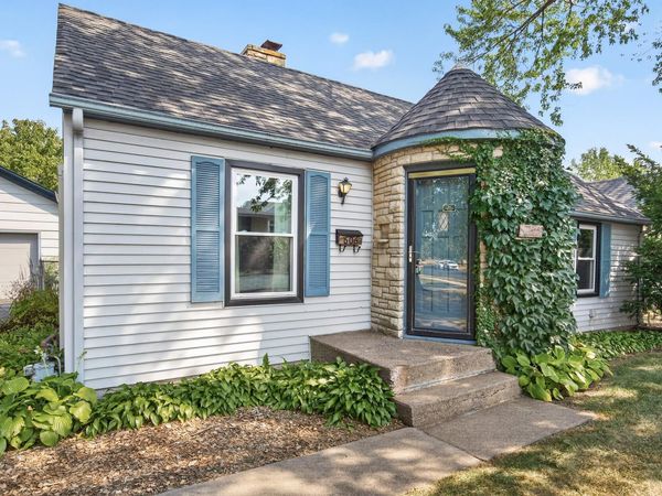 606 1st Avenue NE, Osseo, MN 55369