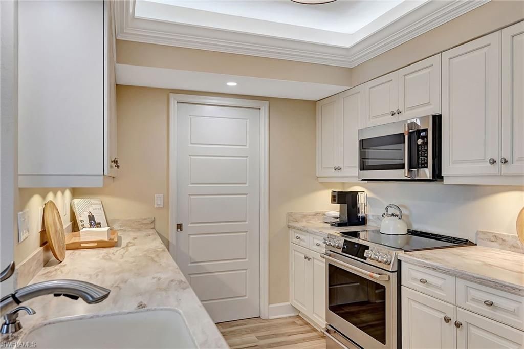 776 Willowbrook Dr, Unit 808, Naples, FL 34108 Photo