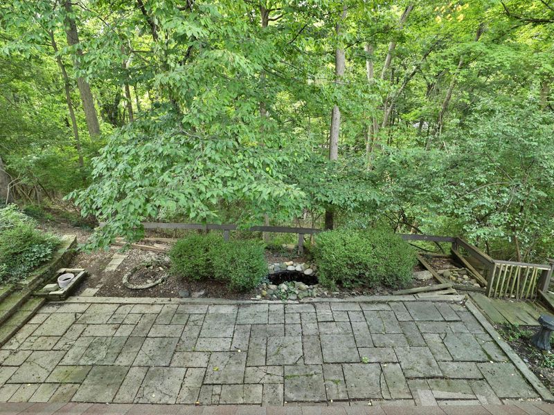 519 E Cooke Road , Columbus, OH 43214 Photo 18
